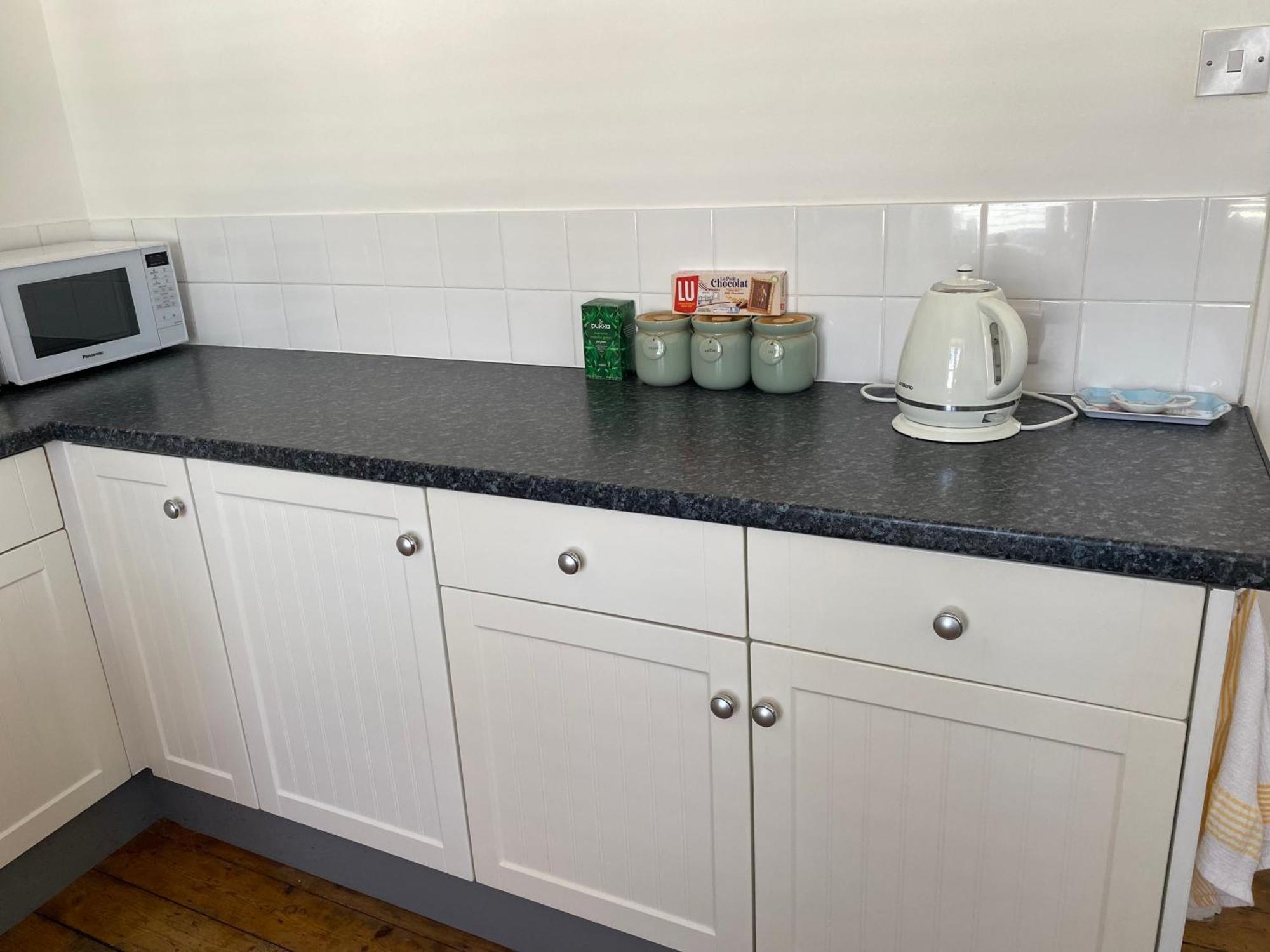 Apartment - 2 Minutes From Herne Bay