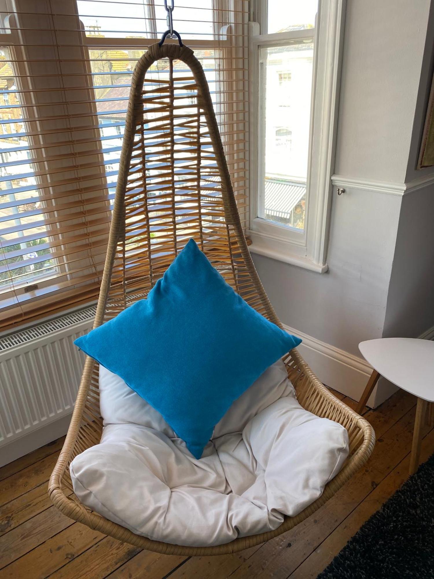 - 2 Minutes From Herne Bay